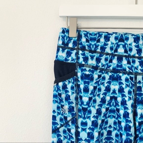 Athleta Free To Be Knicker Capris Tie Dye Blue size XS - Picture 5 of 8